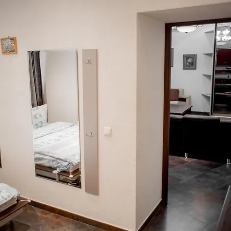 Apartstudio On Volodarskogo 7 Апартаменты