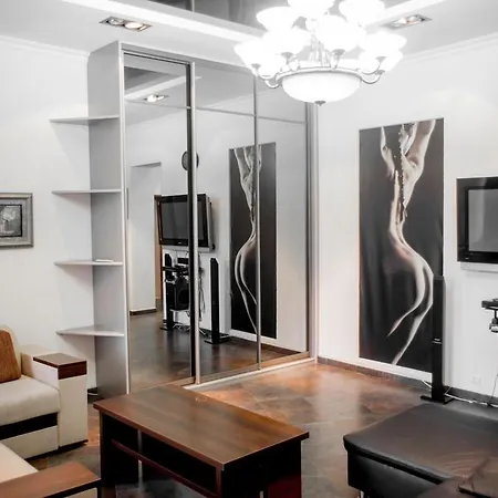 Апартаменты Apartstudio On Volodarskogo 7